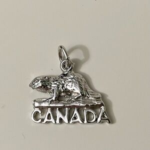 Vintage Sterling Silver Beaver Charm Pendant